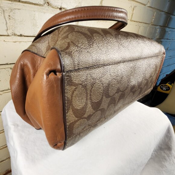 Euc Coach Christie Carryall Khaki Signature 2 Way Shoulder Bag Handbag Purse - Picture 6 of 12